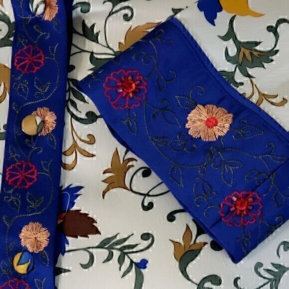 Cabernet Sleepwear Pajama Long Sleeve Set PM Cream Embroidered - Picture 6 of 8